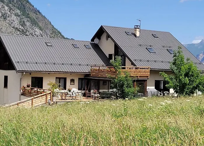 Otel Le Tatami Valloire